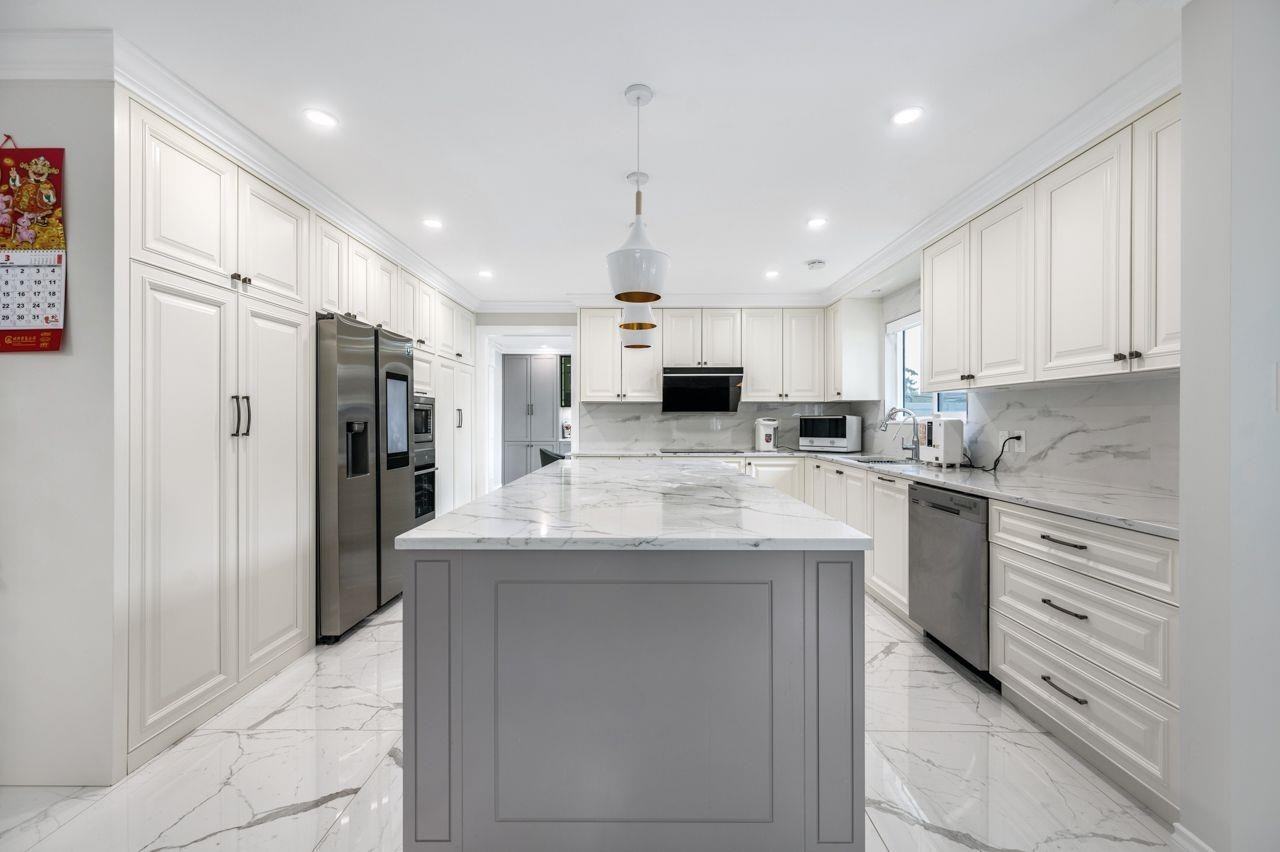 9840 Southgate Place - Photo 7 of 16