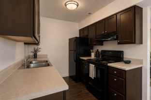 Hamilton Square Apartments - Photo 1 of 1