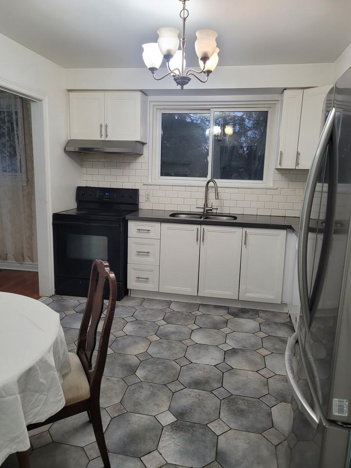 229 Chartland Boulevard South - Photo 2 of 15