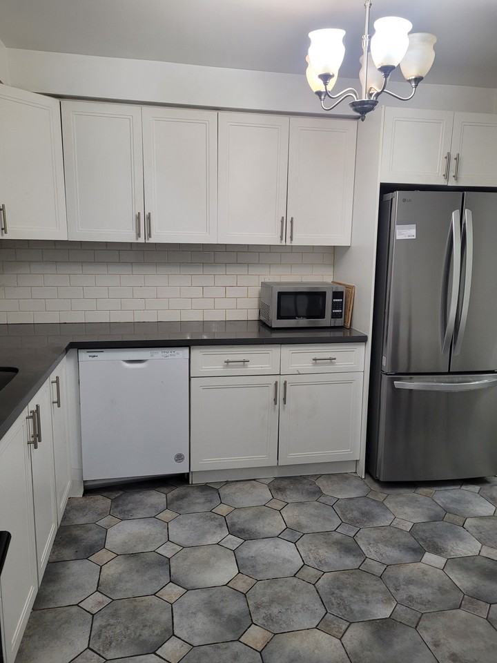 229 Chartland Boulevard South - Photo 3 of 15