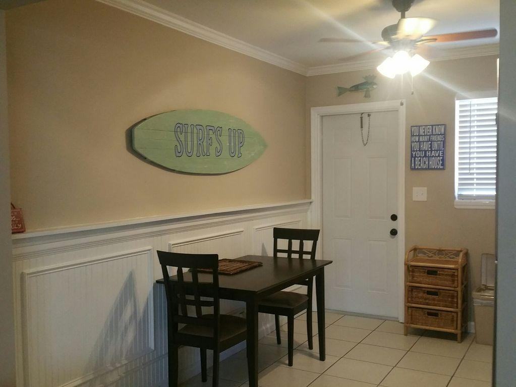3220 Ne 15th St #2 - Photo 2 of 12