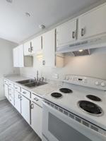 featured image of 82 N Kelsey St Apt 4 #Apt 4