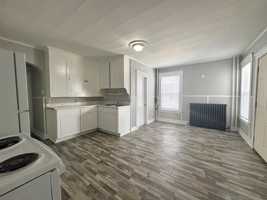 featured image of 117 Pierce St Apt 2 #Apt 2