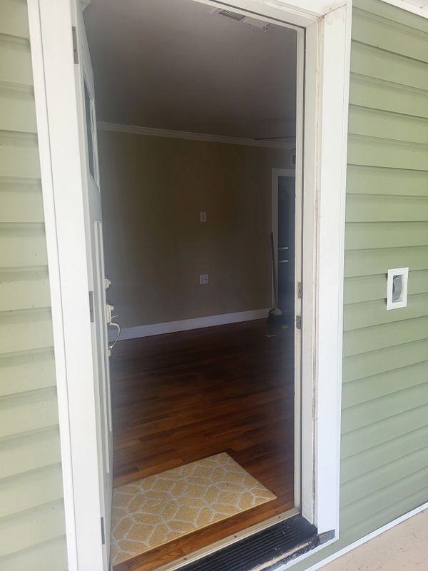 907 N Nashville Ave - Photo 6 of 21