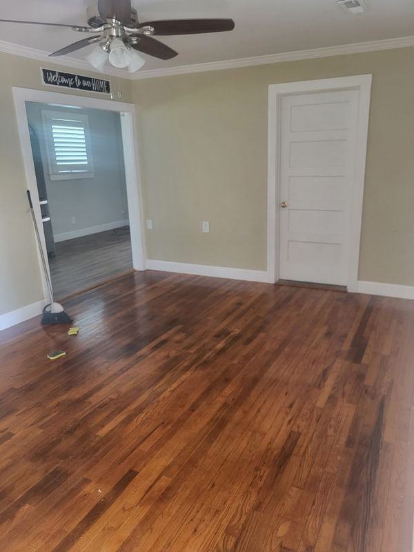 907 N Nashville Ave - Photo 7 of 21