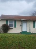 featured image of 105 E 9th St