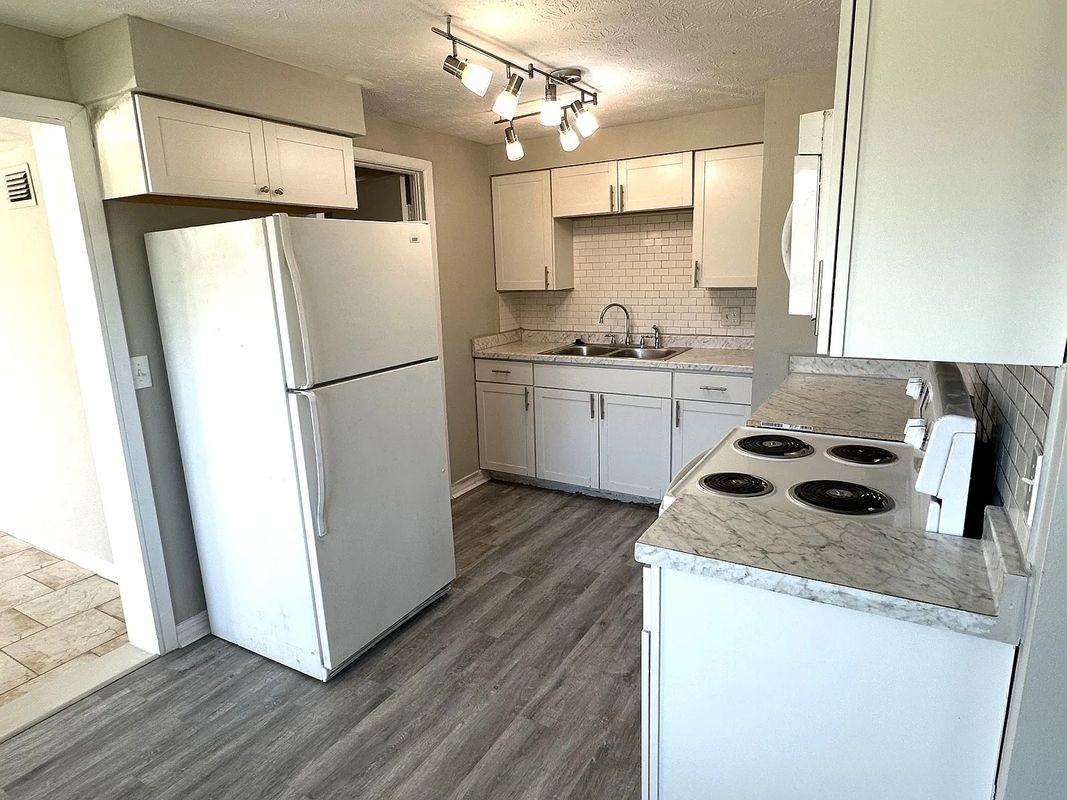 417 Gano Ave - Photo 5 of 16