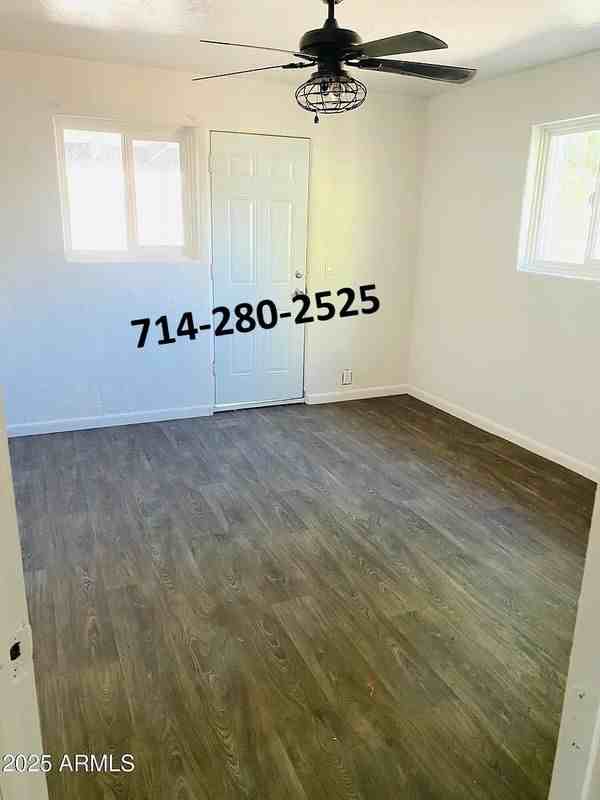 312 S 17th St - Photo 6 of 14