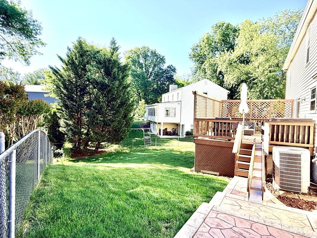 5593 Ann Peake Dr - Photo 3 of 3