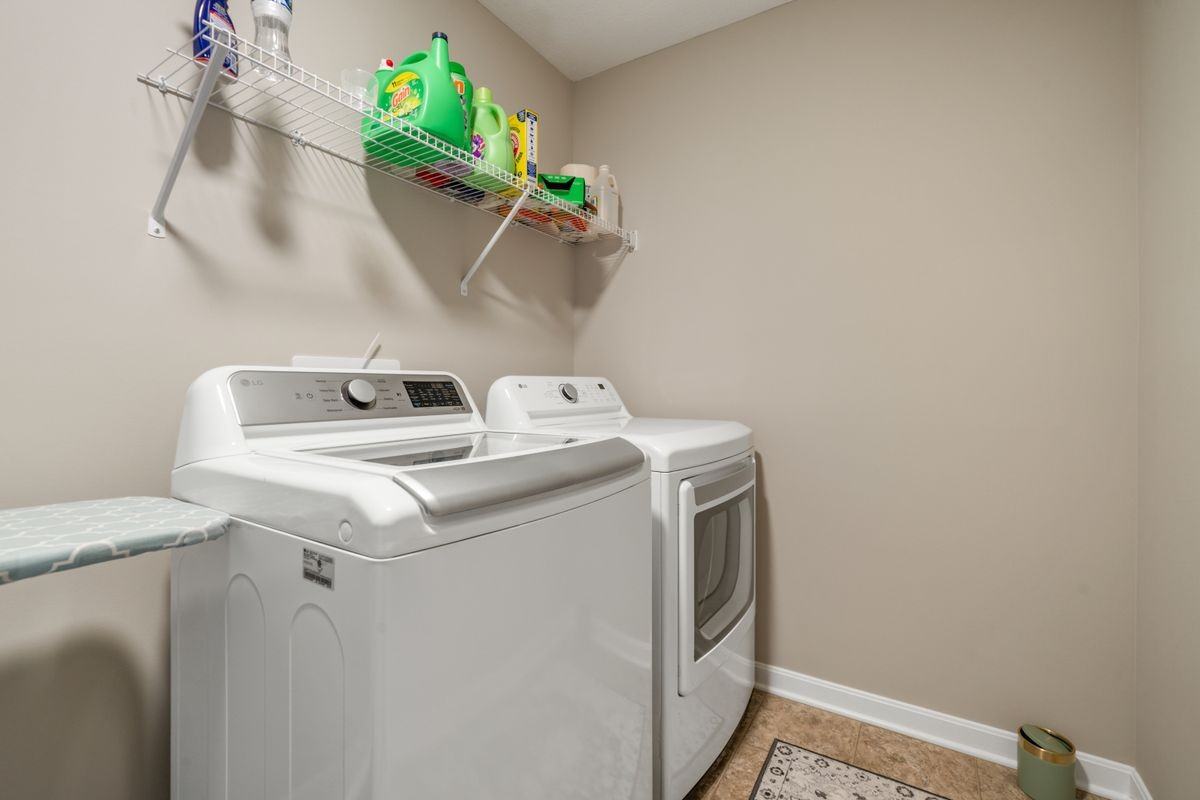 1033 Quarry Oak Dr - Photo 4 of 50