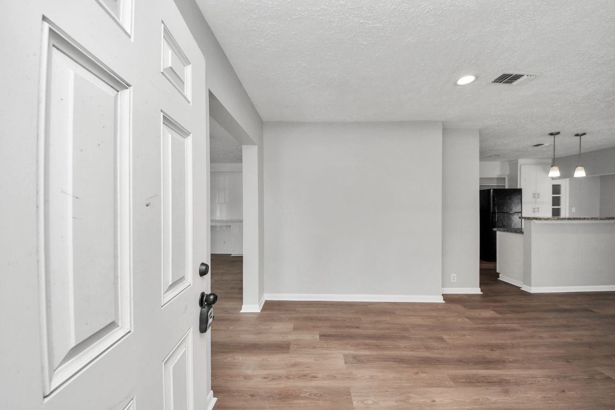3603 Crosby Cedar Bayou Rd - Photo 3 of 43