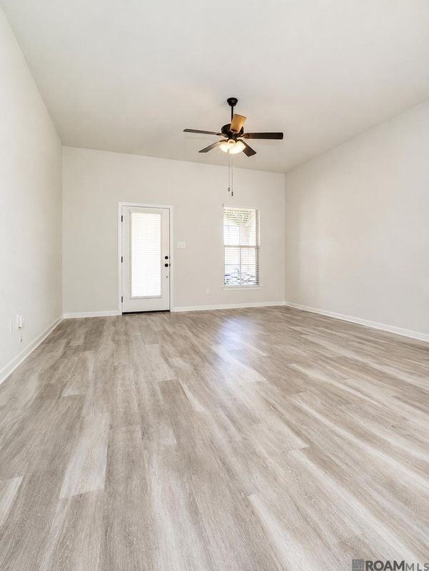 13783 Fig Dr - Photo 4 of 10