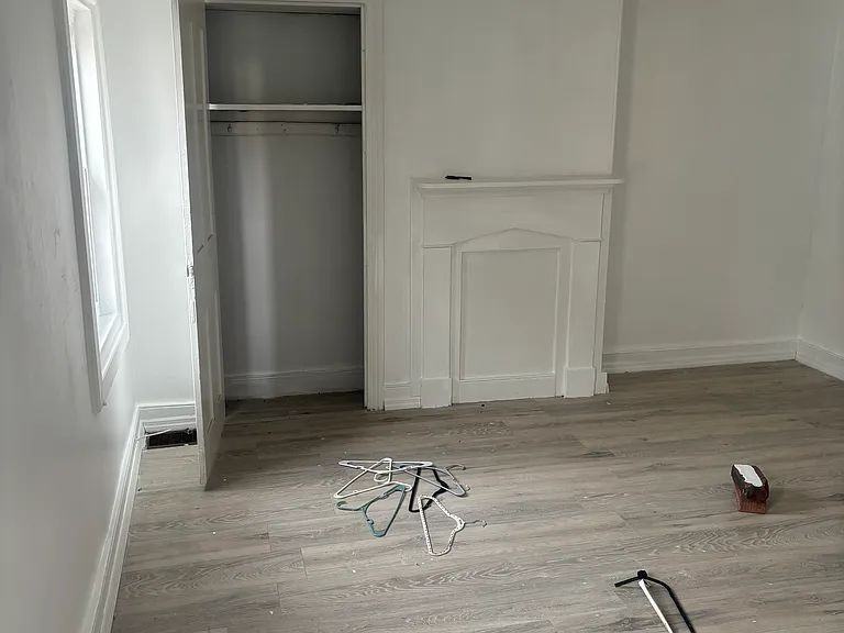 63 Spring St - Photo 2 of 5