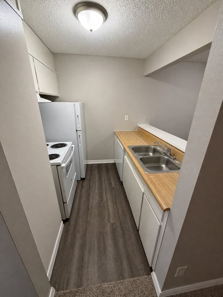 7710 East Kings Highway #57 - Photo 2 of 5