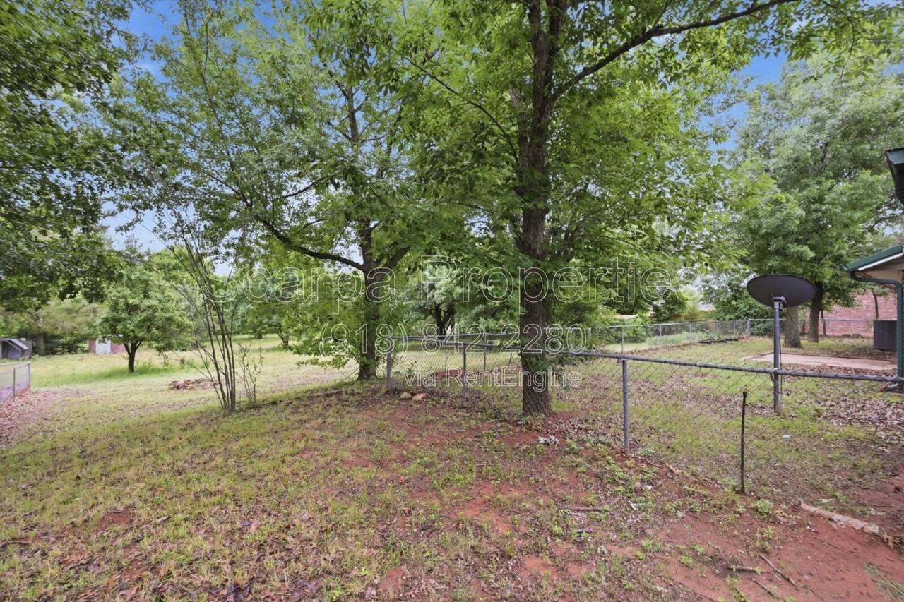 2652 N Main St - Photo 6 of 26