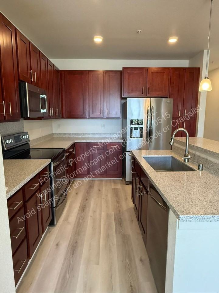 550 Kamaaha Ave #802 - Photo 4 of 18