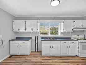 512 Polk St - Photo 1 of 1