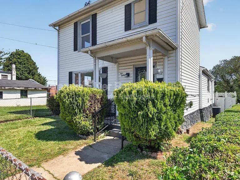 512 Polk St - Photo 6 of 21