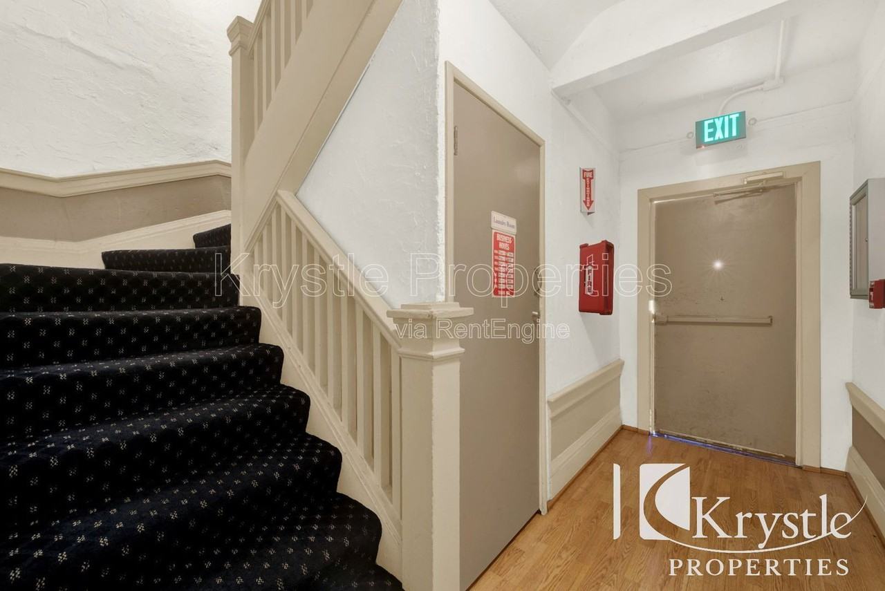 310 West St #2 - Photo 7 of 18