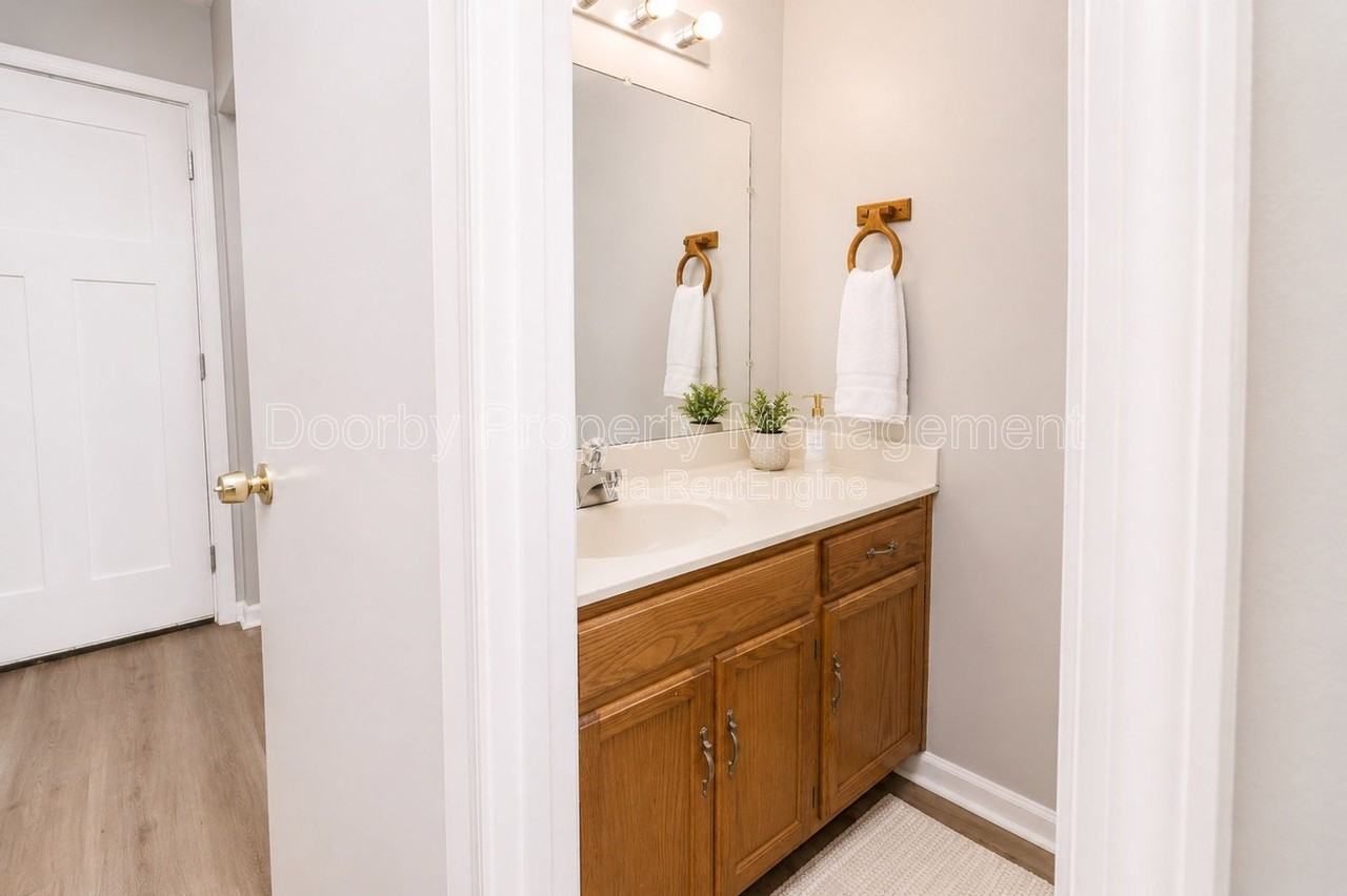 7808 Holiday Hills Cir #A - Photo 5 of 14