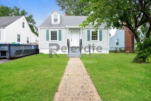 1208 W Broadway - Photo 1 of 1