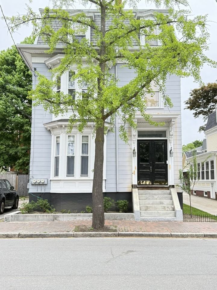 85 Spruce St #3