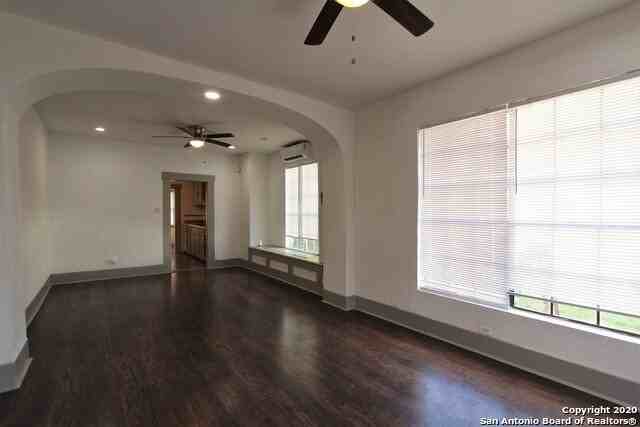 706 Canton - Photo 6 of 24