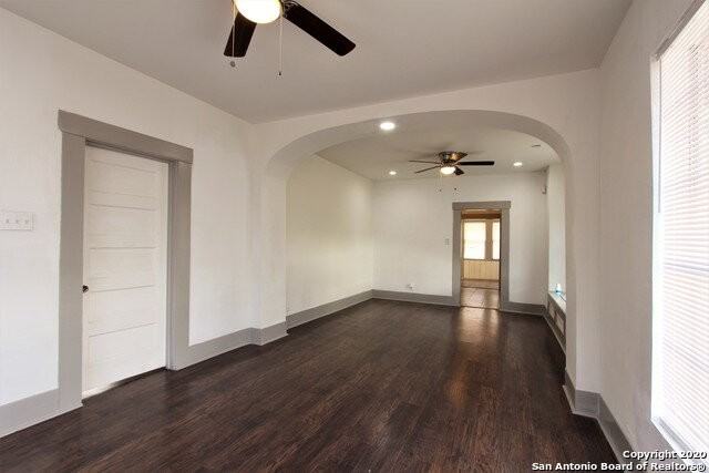 706 Canton - Photo 7 of 24
