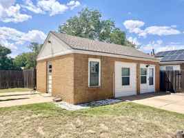 featured image of 2201 28th St Rear