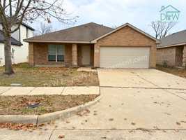 featured image of 2224 Hummingbird Way