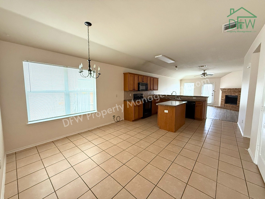 2224 Hummingbird Way - Photo 7 of 18