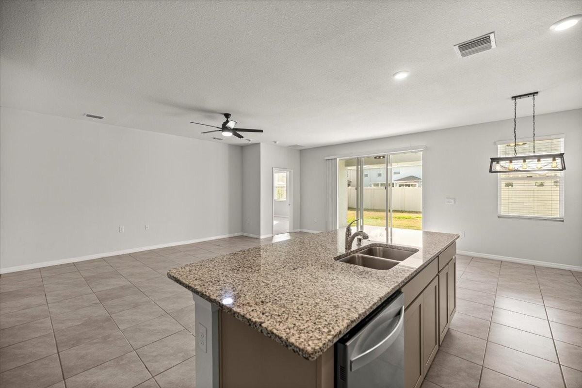 8931 Sw 49th Cir - Photo 7 of 37