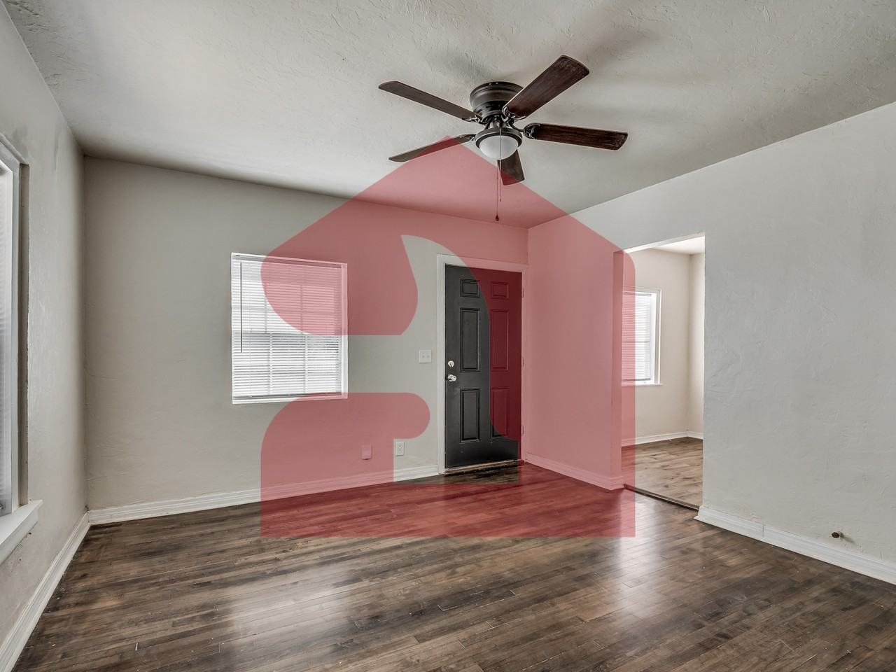 704 Nw 92nd St #B - Photo 4 of 50