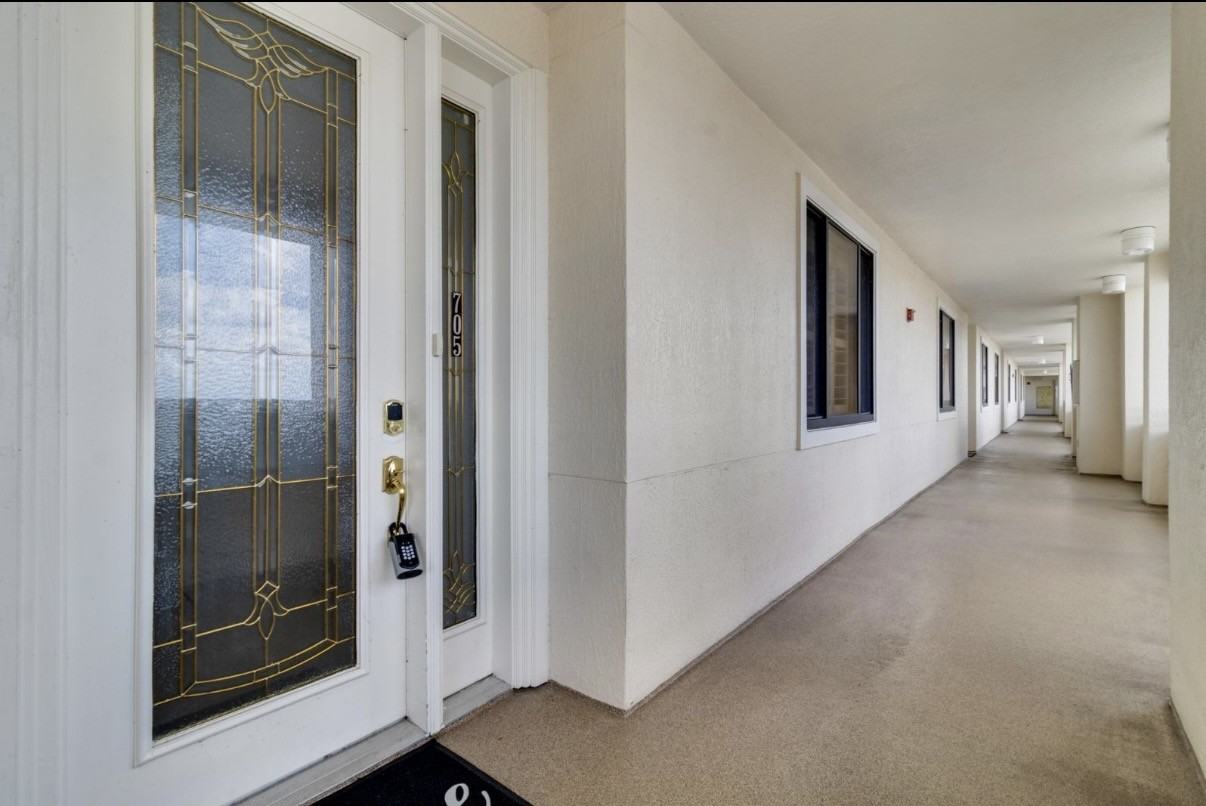 111 E Monument Ave #705 - Photo 2 of 21