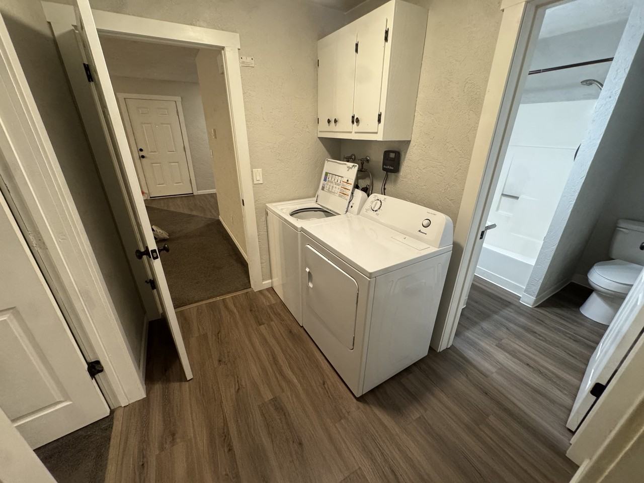 915 S Arthur St - Photo 3 of 6