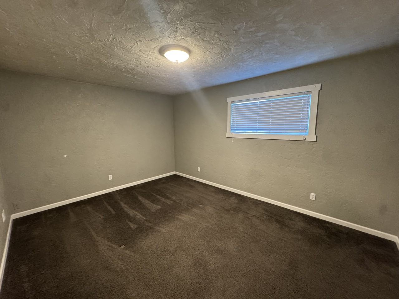 915 S Arthur St - Photo 6 of 6