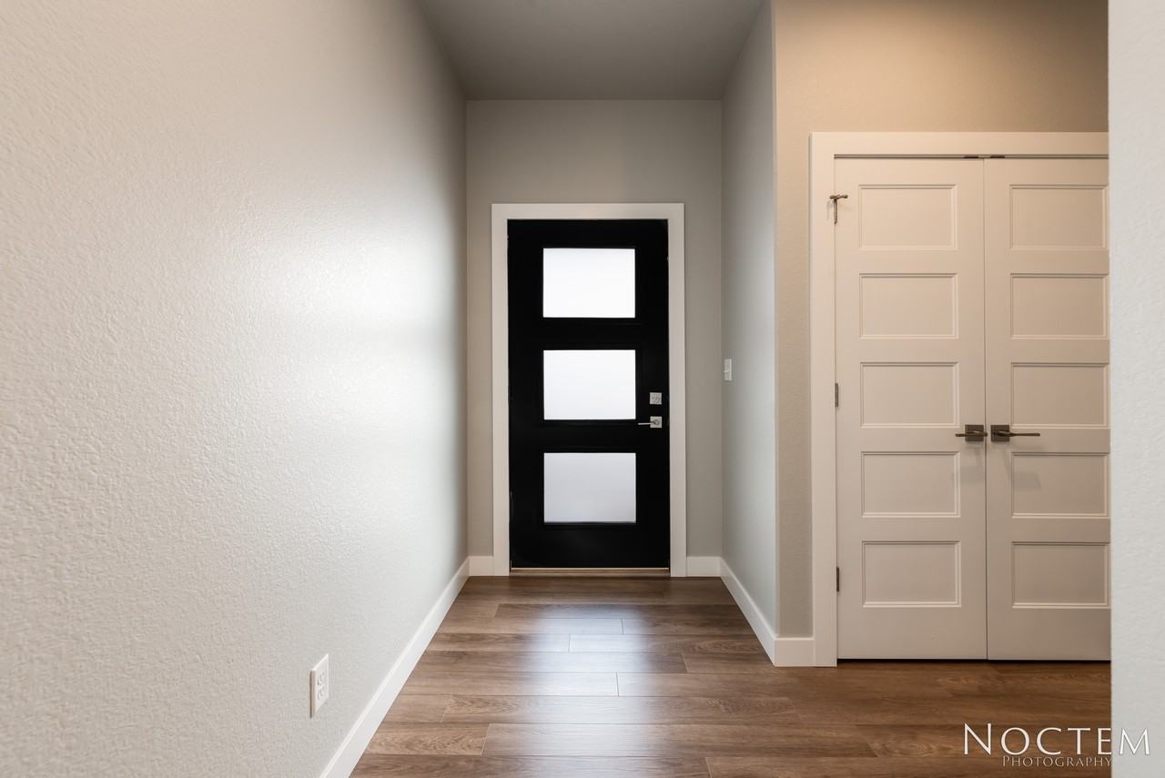 5703 Iron Dr #5703 - Photo 3 of 28