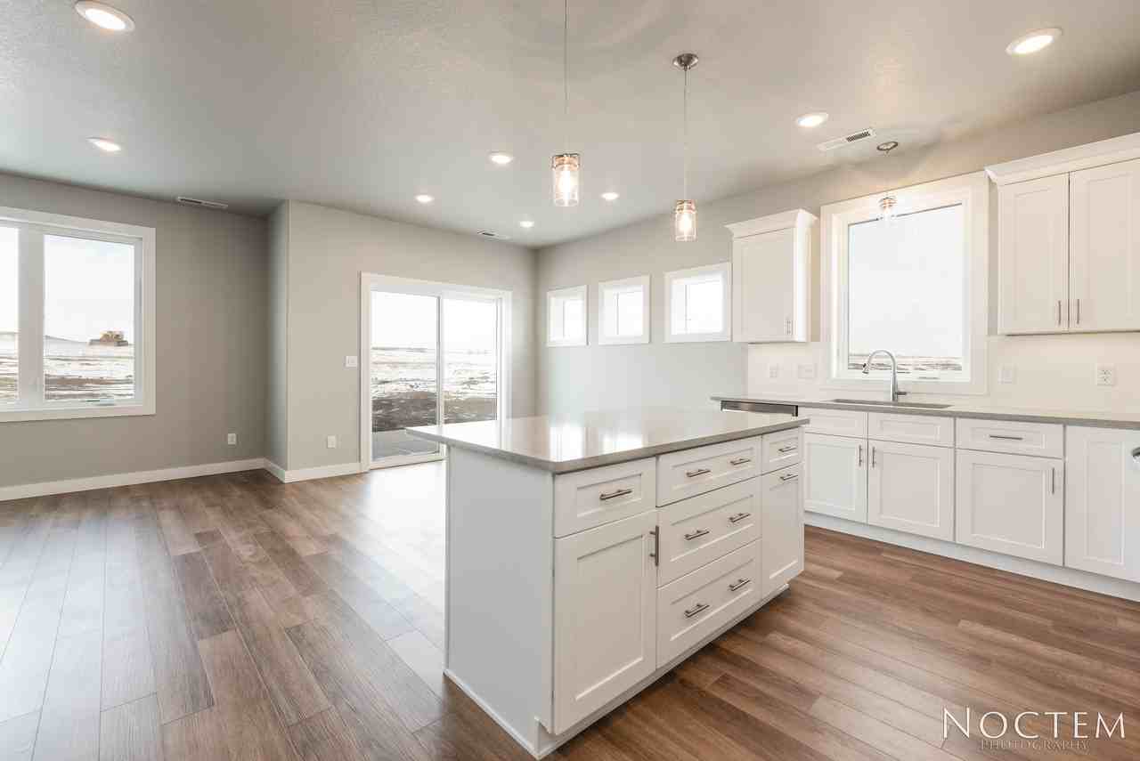 5703 Iron Dr #5703 - Photo 5 of 28