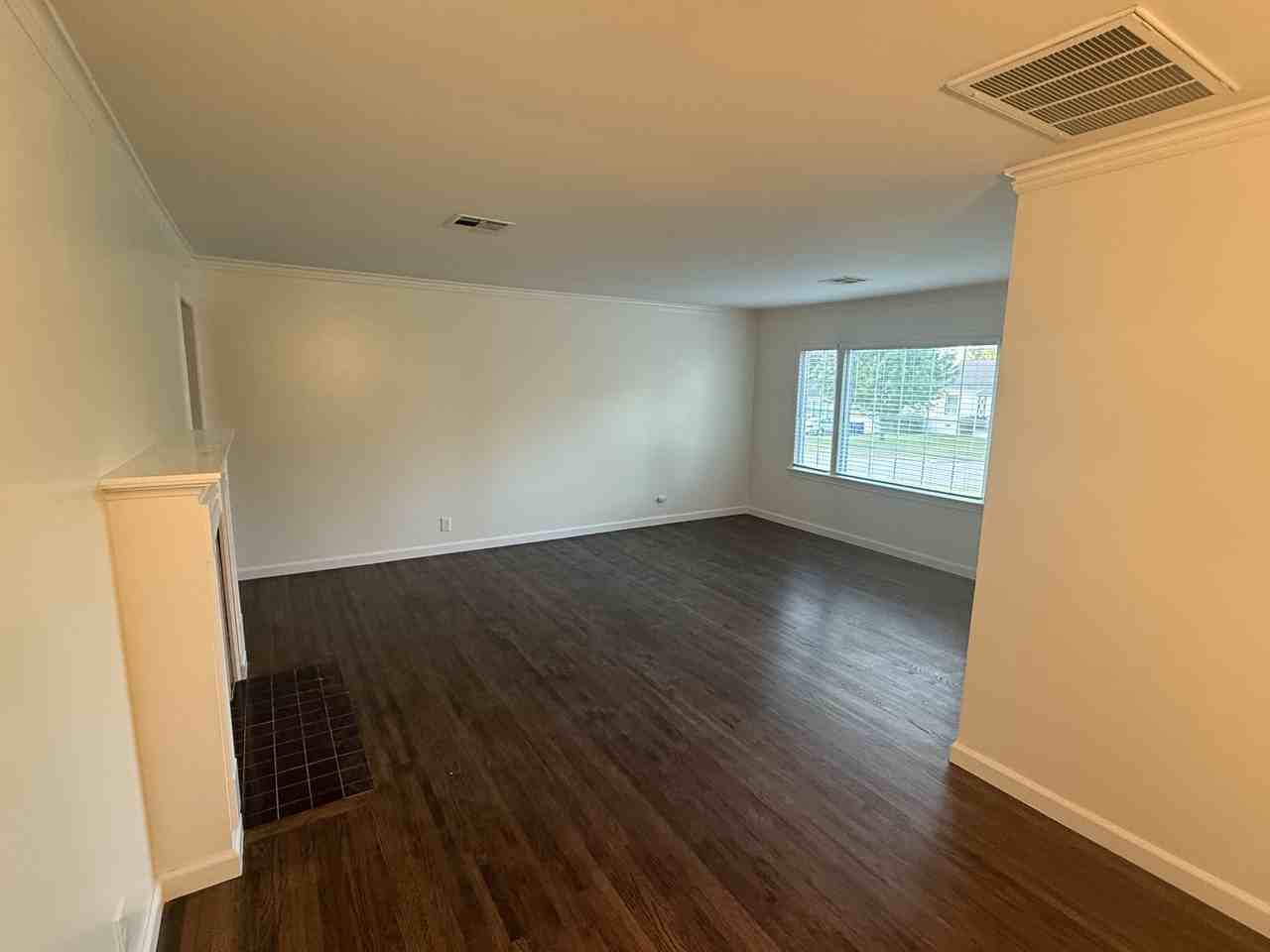 5347 E 5th St #NA - Photo 2 of 13