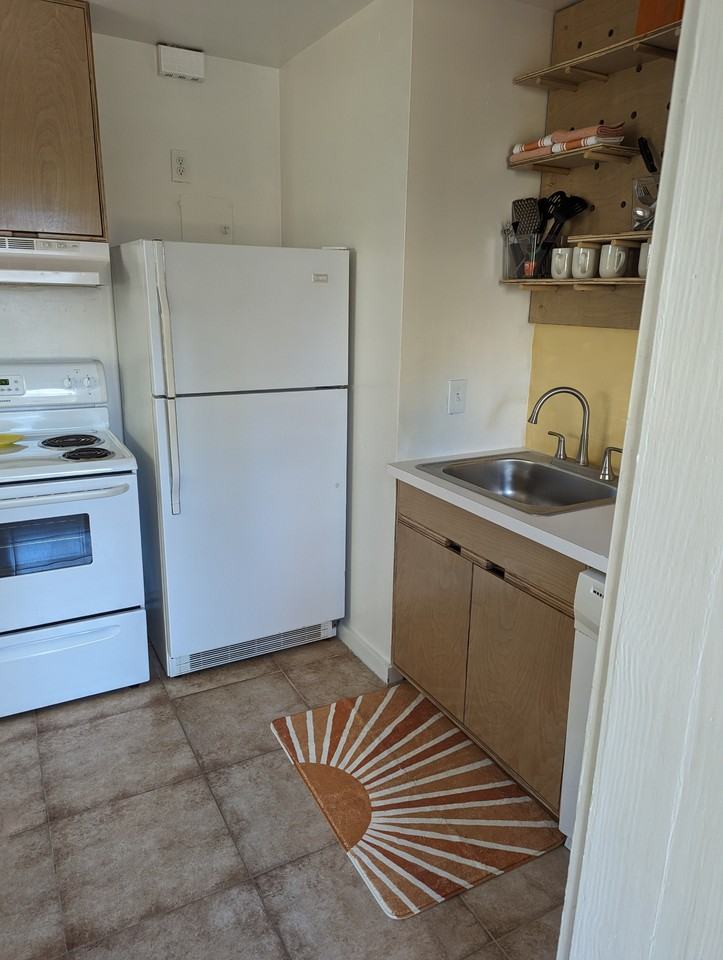 734 Ne 11th Ave #NA - Photo 5 of 15