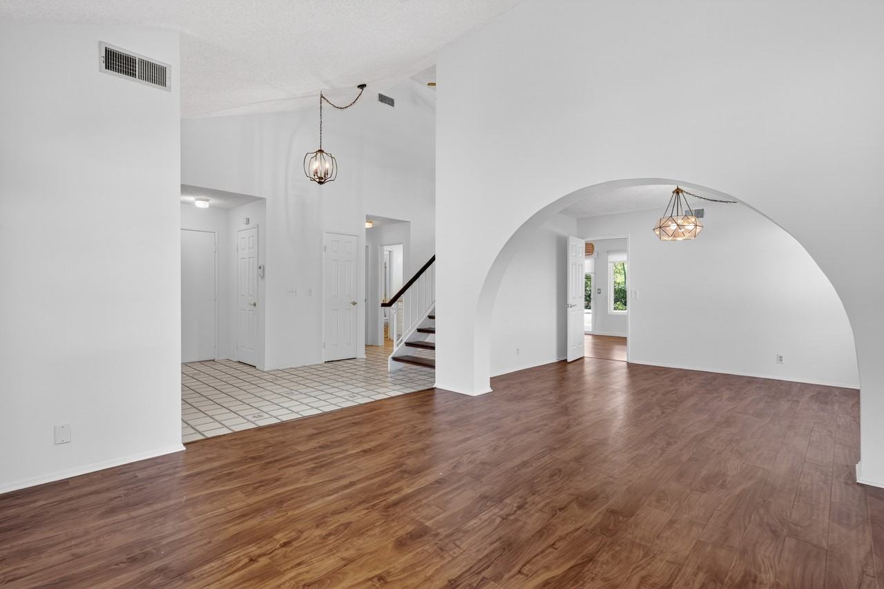1248 Calle De Oro #NA - Photo 5 of 41