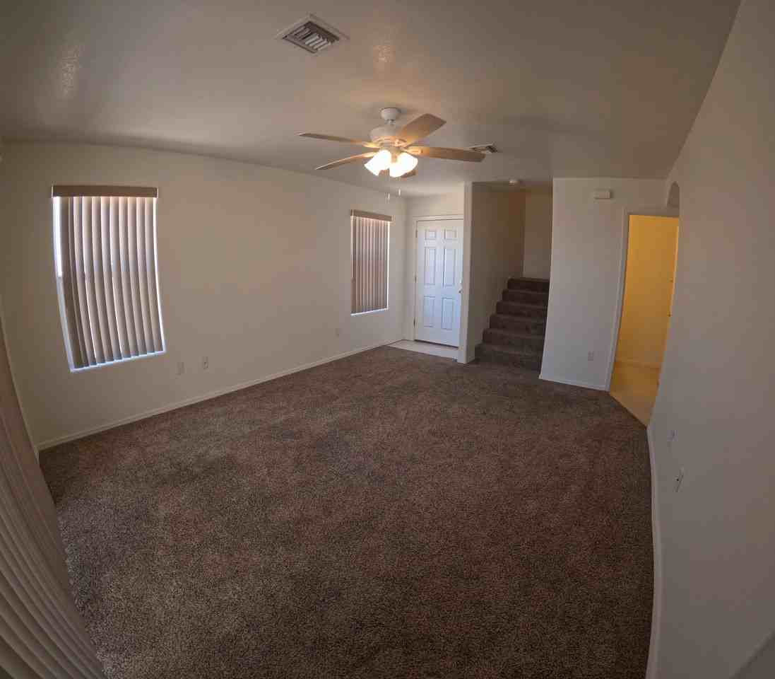 3424 Sunriver Rd #1 - Photo 5 of 23