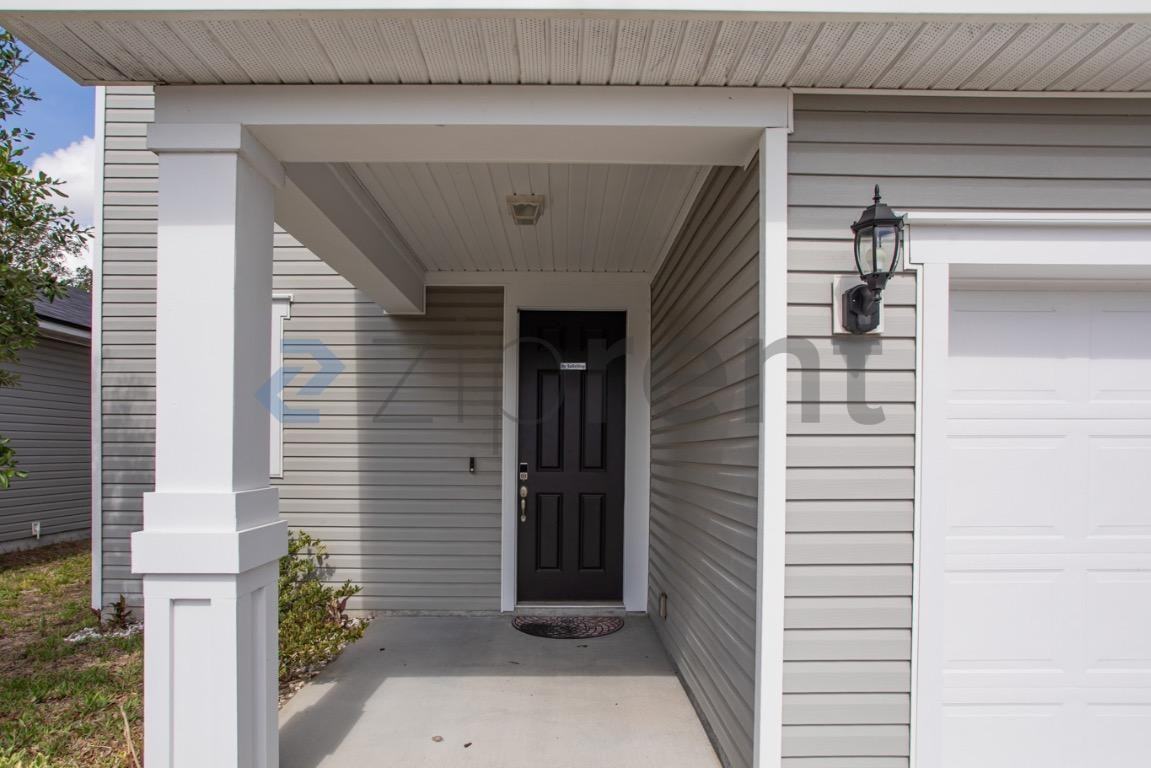 5138 Sawmill Point Way - Photo 4 of 23