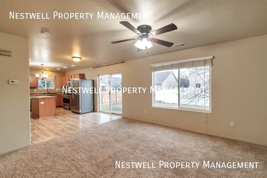 1176 S 1920 E - Photo 6 of 29