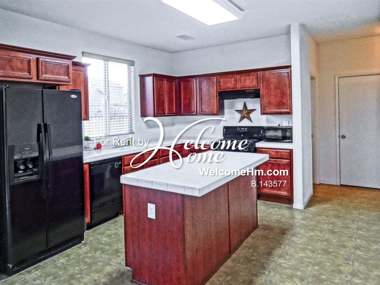 360 Bulluno Dr - Photo 4 of 26
