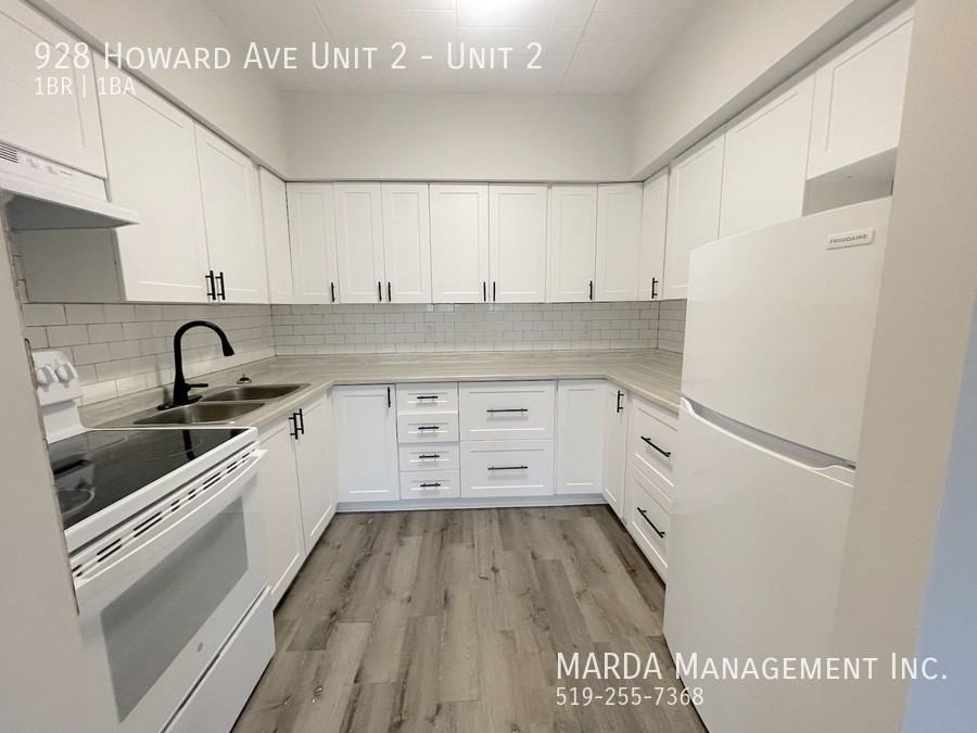 928 Howard Ave Unit 2 #2 - Photo 2 of 16