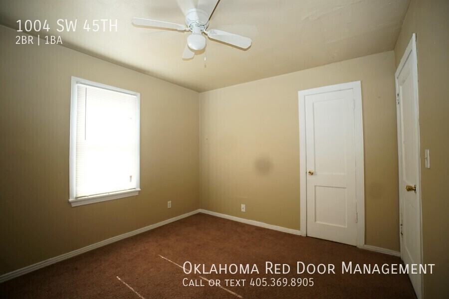 1004 Sw 45th St - Photo 5 of 23