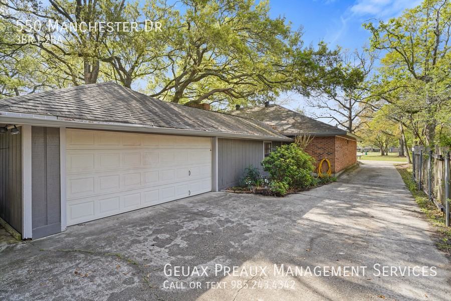 550 Manchester Dr - Photo 2 of 12