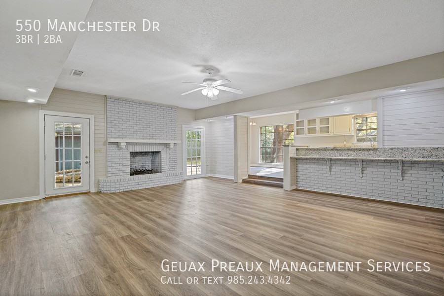 550 Manchester Dr - Photo 4 of 12