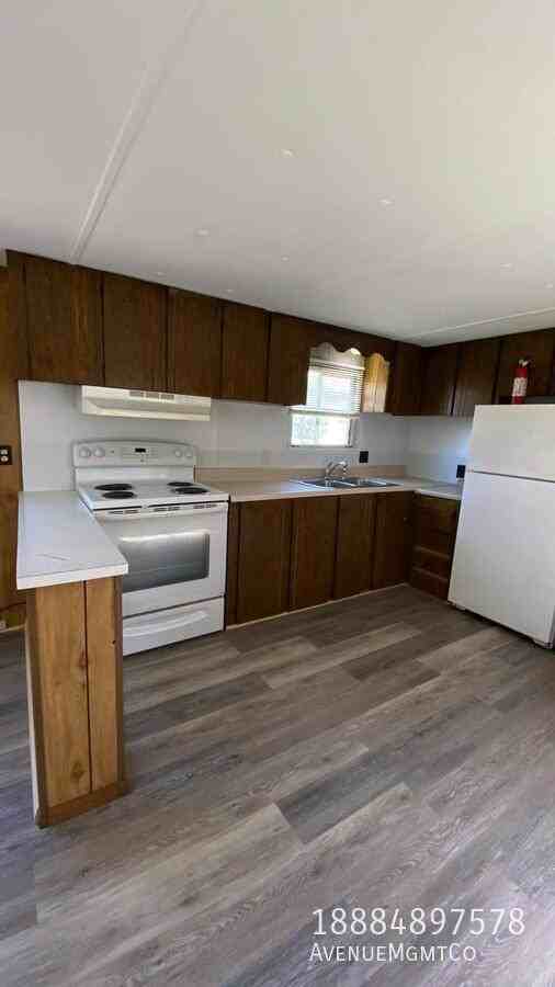 3010 21st Street Ln Ne #19C - Photo 5 of 8
